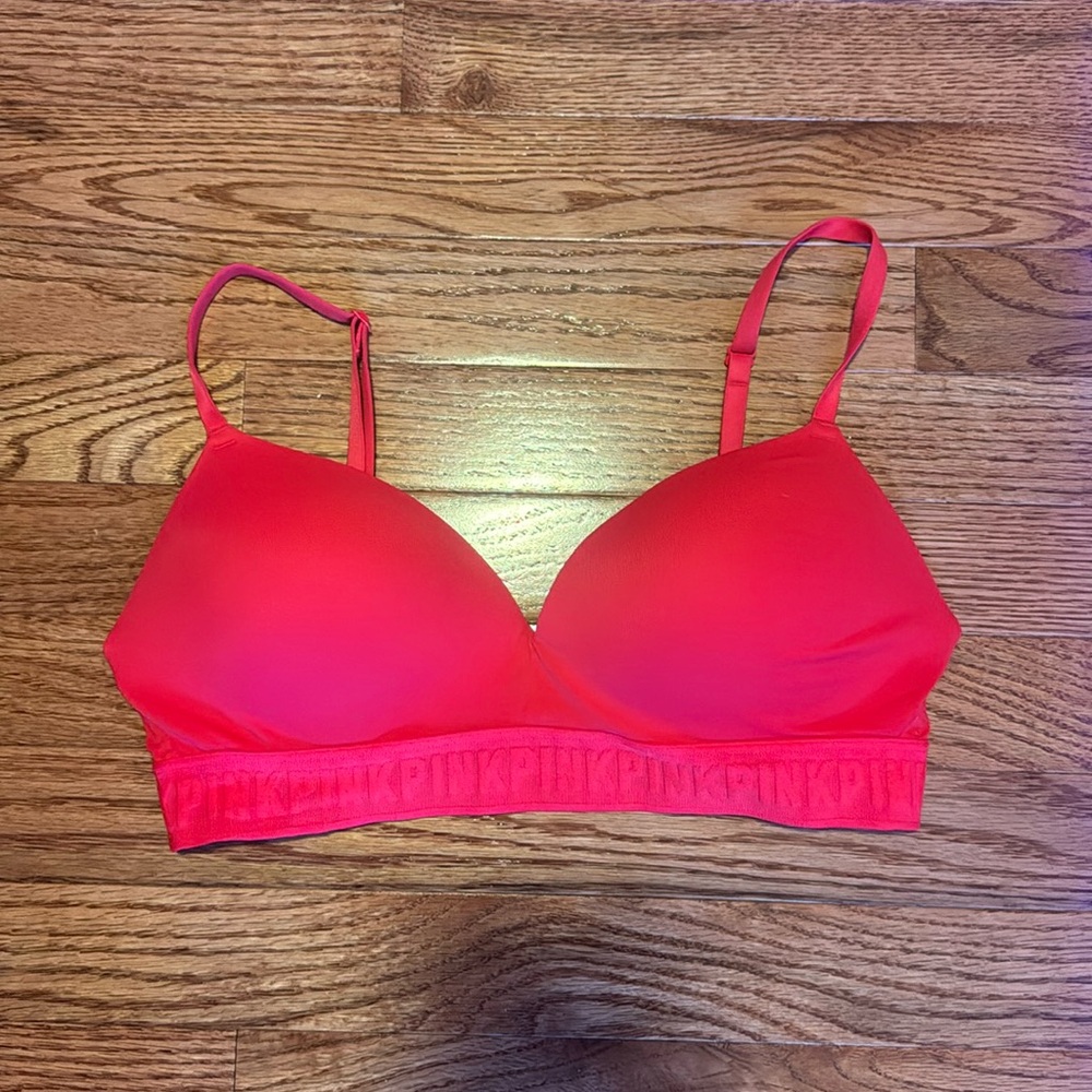 PINK logo wireless wear everywhere red bra